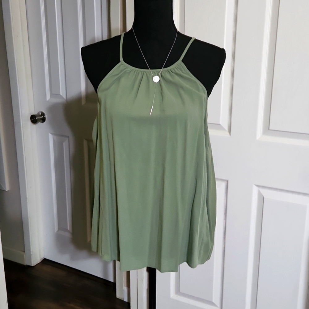 Double tie back halter
